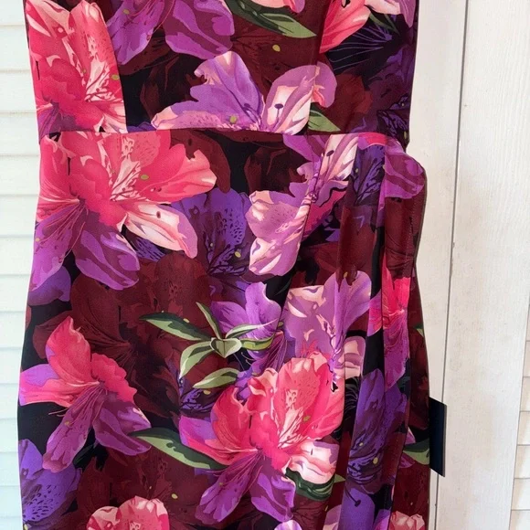 NWT Lulus Effortless Charm Floral Strapless Midi Dress Burgundy Small Romantic - Picture 3 of 5